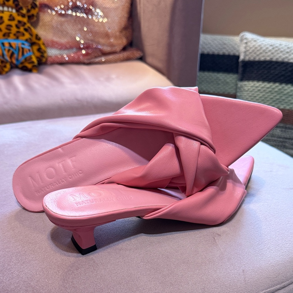 MOTF Pink Knotted Leather Kitten Heel Mules